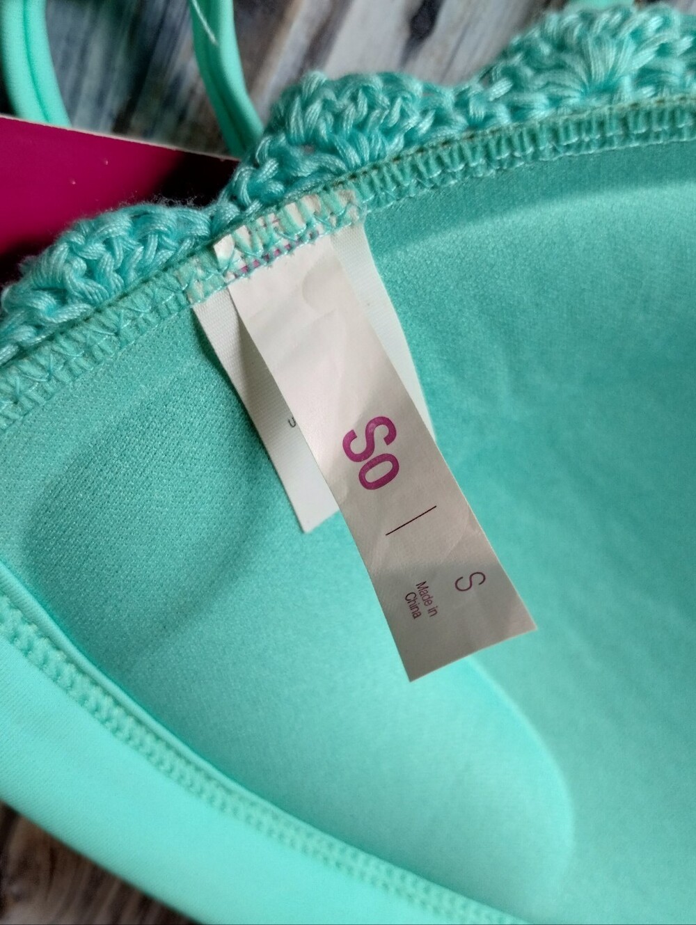 SO Mint Green Crochet Trim Bikini Top - Picture 3 of 4
